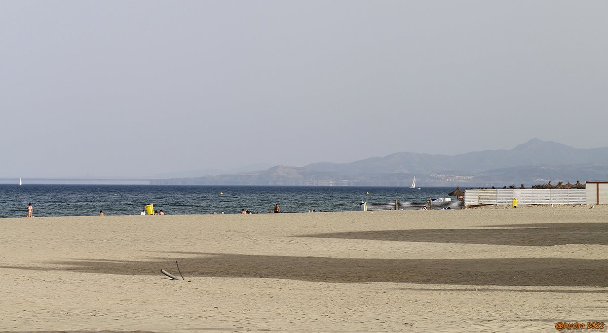 hydra_66's tweet photo. Bientôt l'été
#CielDu66 #Albères #CapBear https://t.co/4ddOeF6Kum
