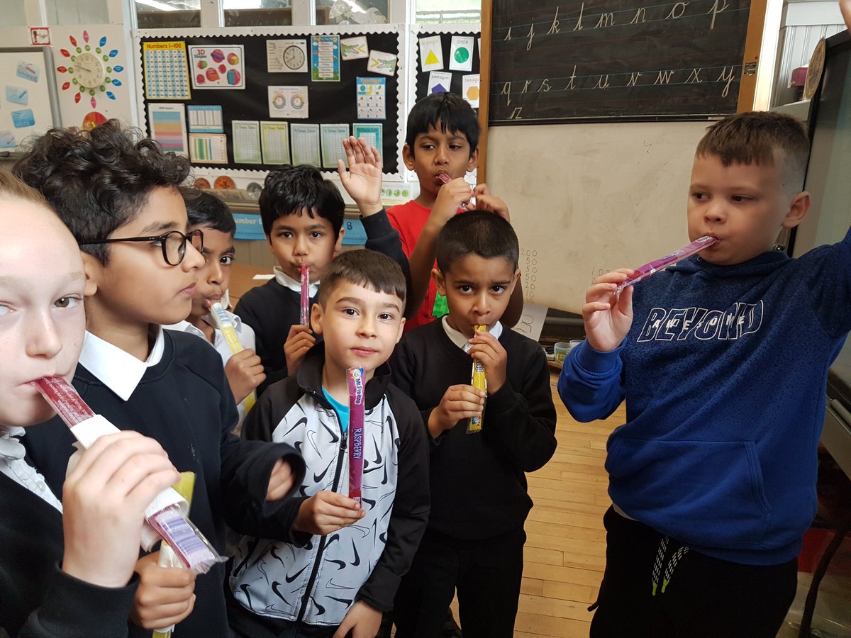 What a super surprise this morning! Ice poles kindly donated by our local shop! 😎#kindness #summertreat