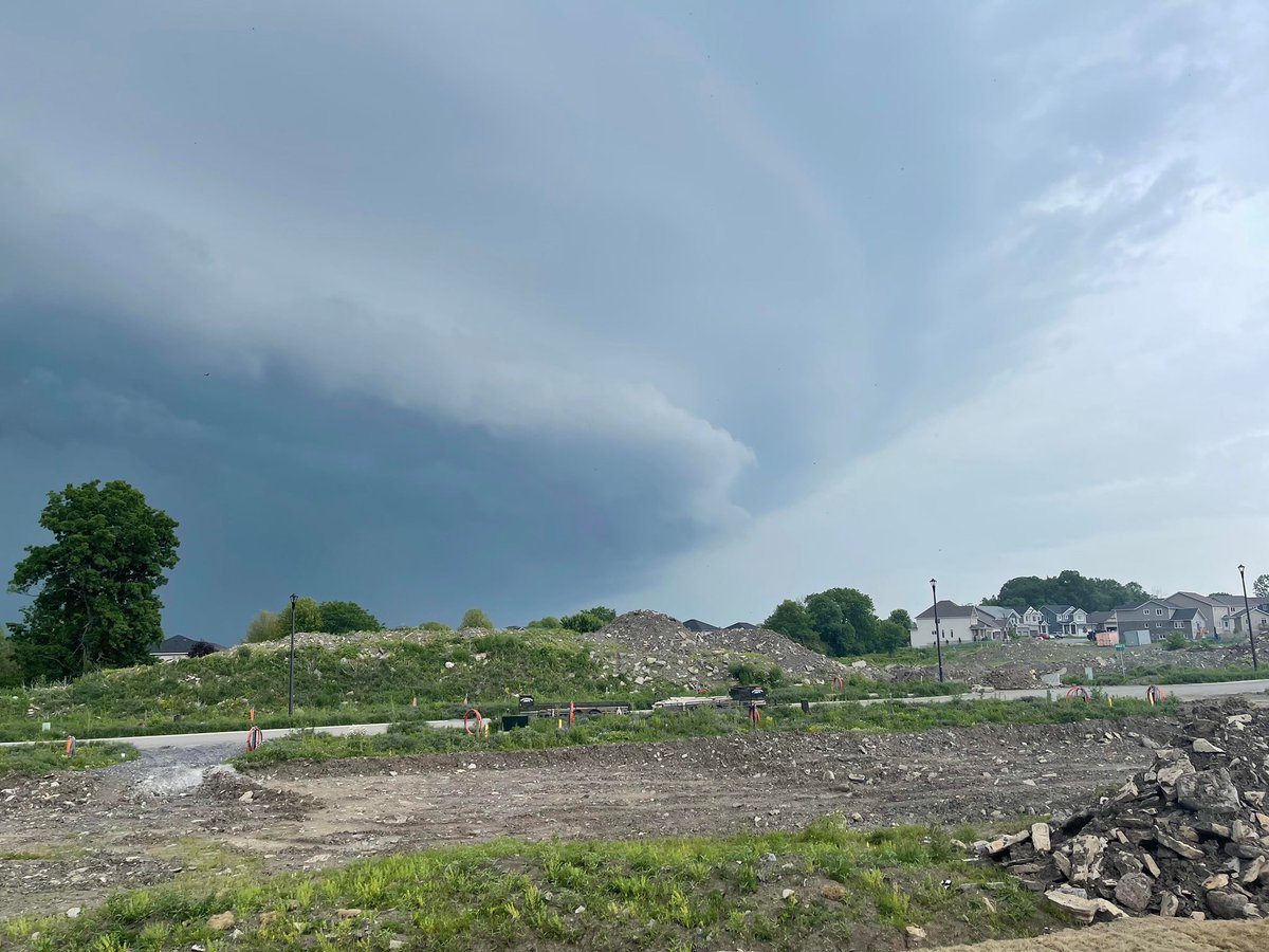 ⚠️ Now incoming to Kingston: