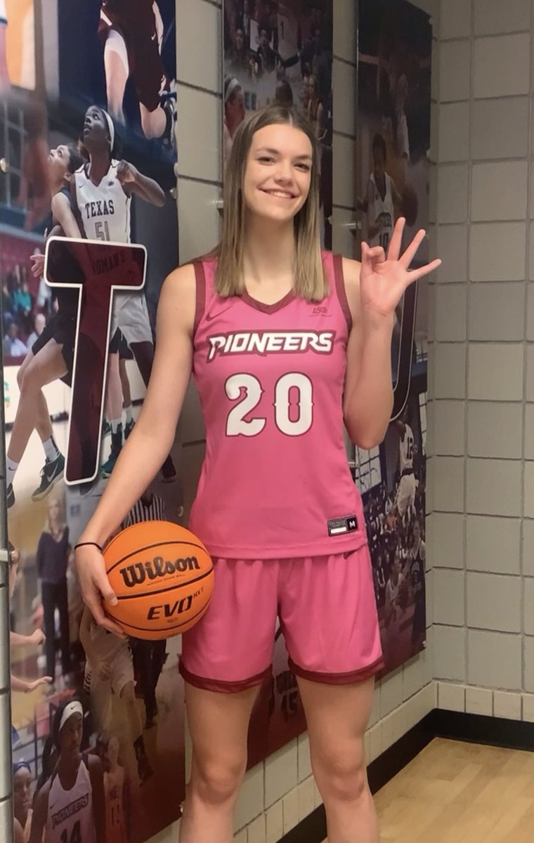 torie :) tweet media