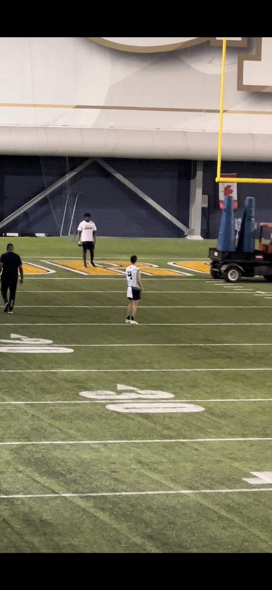 ChasRecine6's tweet photo. I had a great time @ the Georgia Tech QB CAMP! Thank you to @ChrisWeinke16 @GeorgiaTechFB 
@CoachBennett29 https://t.co/2vrnn3G45T