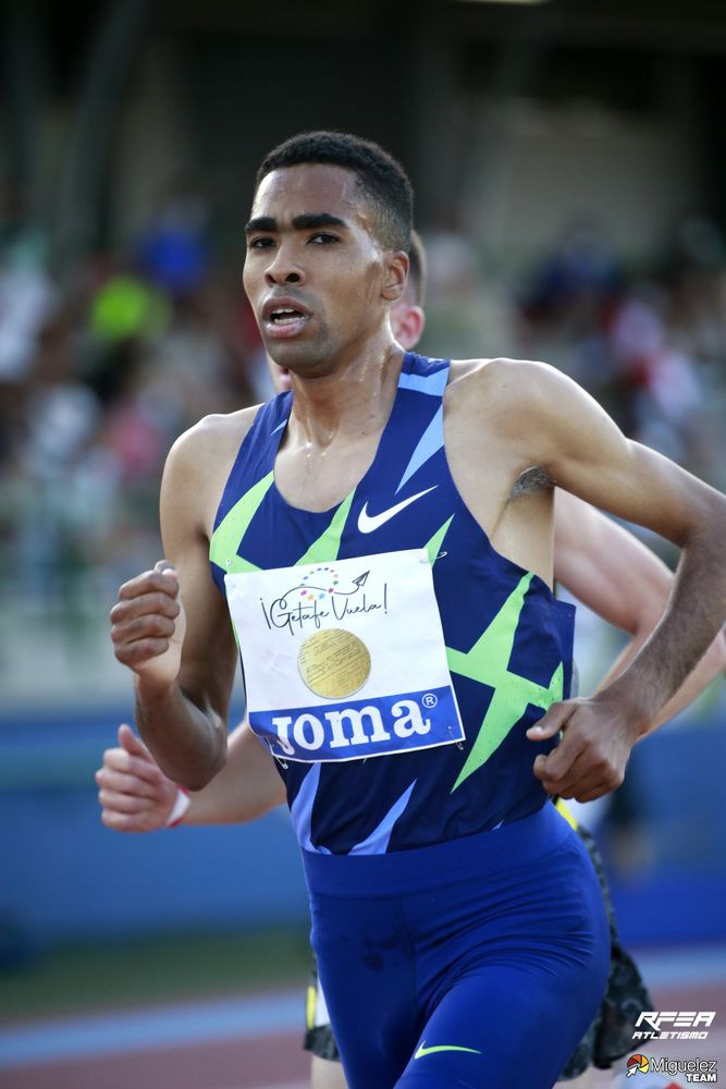 Gran Premio Diputación de Castellón- VI Memorial José Antonio Cansino 

bien entrada la noche cae la última mínima europea 

<a href="/AOukhelfen/">Abdessamad Oukhelfen Ben Haddou</a> 13:22.12 en 5.000m
👏👏👏

🖥 youtu.be/aWpWEj-U7Ug
🔗 bit.ly/39uHMo0