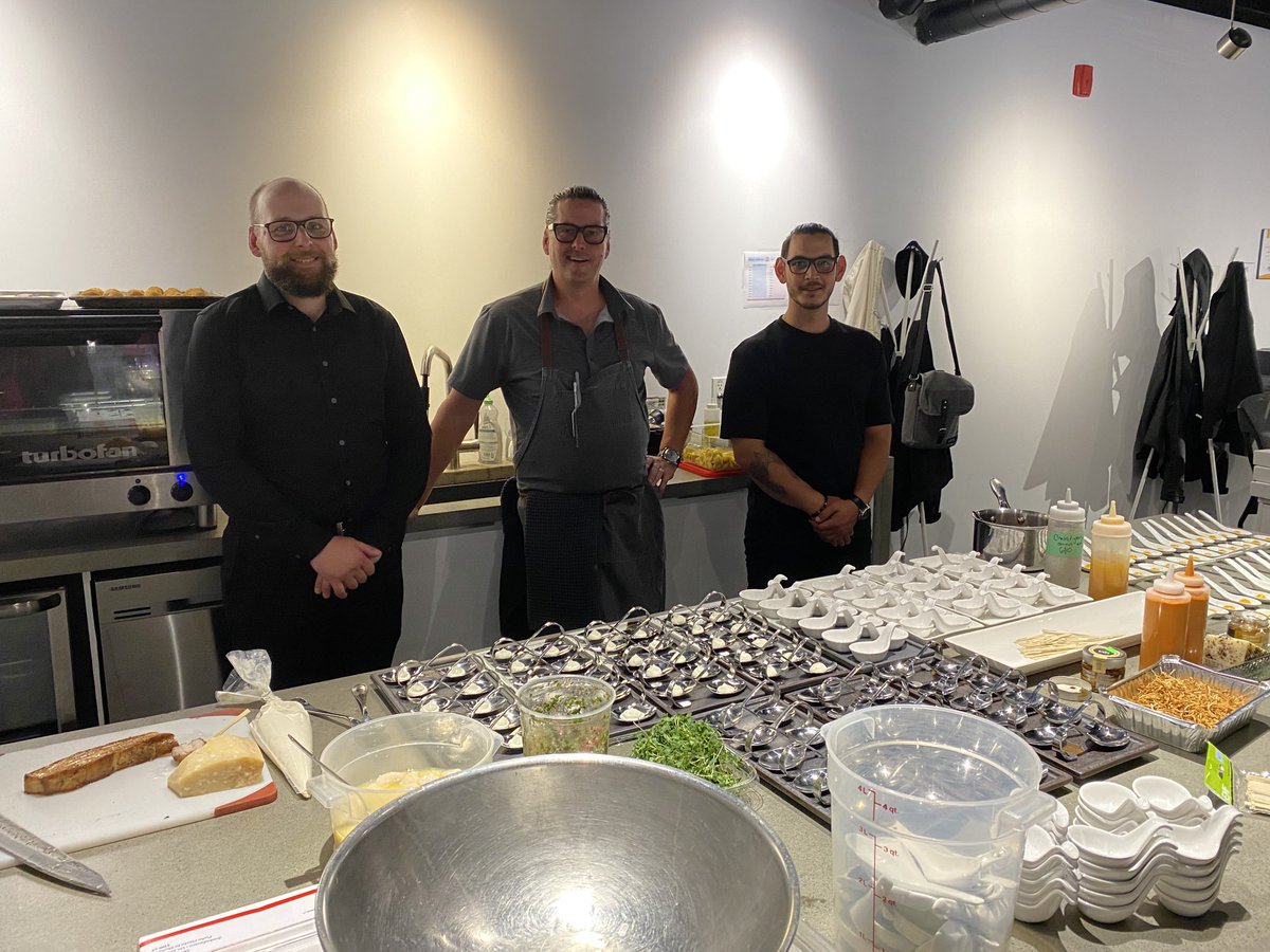 Getting ready for VIP event at #TasteForHope with ⁦Chef Jason⁩ Laurin and team from Essence Catering. Thx to all who support us at ⁦@sghottawa⁩ #Gratitude