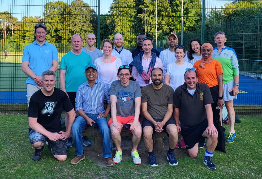 Inaugural IR vs Vascular Surgery football, a definitive 3:2 victory for #endofirst despite some very impressive VS ball skills!  <a href="/oxford_vascular/">Oxford Vascular Surgery</a> <a href="/OxfordIr/">OxfordIR</a>