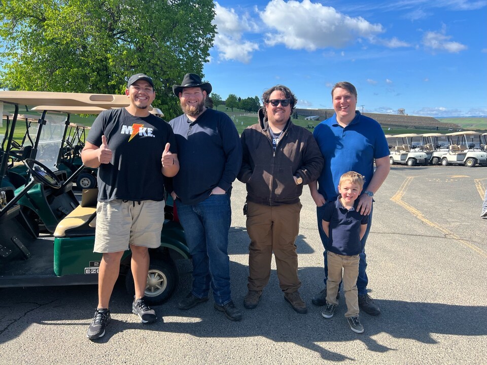InlandCellular's tweet photo. We love taking our customers out to play golf! ποΈβοΈ #liveinland #inlandcellular https://t.co/KHB6yCYNZo