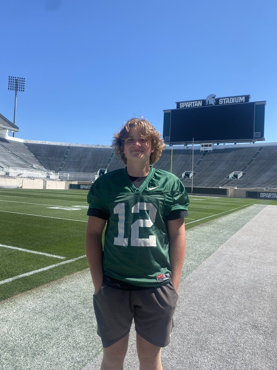 📍East Lansing, Michigan
Won the short snapping comp.
<a href="/EL_Trojans_FB/">East Lansing Football</a>