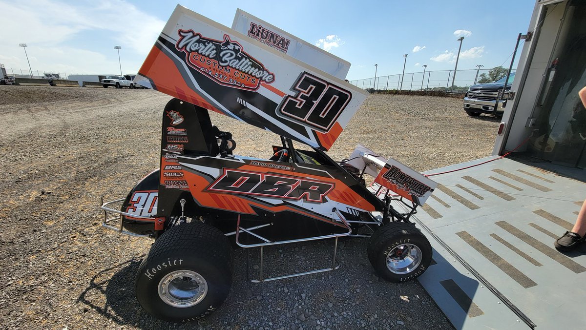 David Bretz, son of <a href="/GaryMBretz/">Gary Bretz</a>, has his car unloaded and ready to do battle 😁 He'll carry the flag around during opening ceremonies!