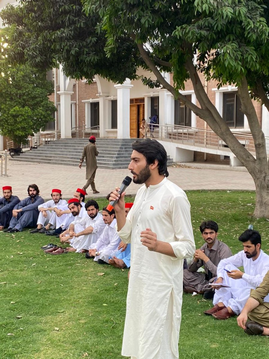 MalikHasnainA16's tweet photo. Pukhtoon students federation Peshawar university campus general body metting,
#PSF https://t.co/70c8DLPz3u