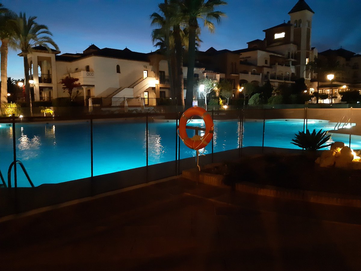 Juxtiine72's tweet photo. Andalousie ❤
#Andalousie #BarceloIslaCanela #Ayamonte #Séville #Portugal #PremierVoyage https://t.co/NgeydRjz5z
