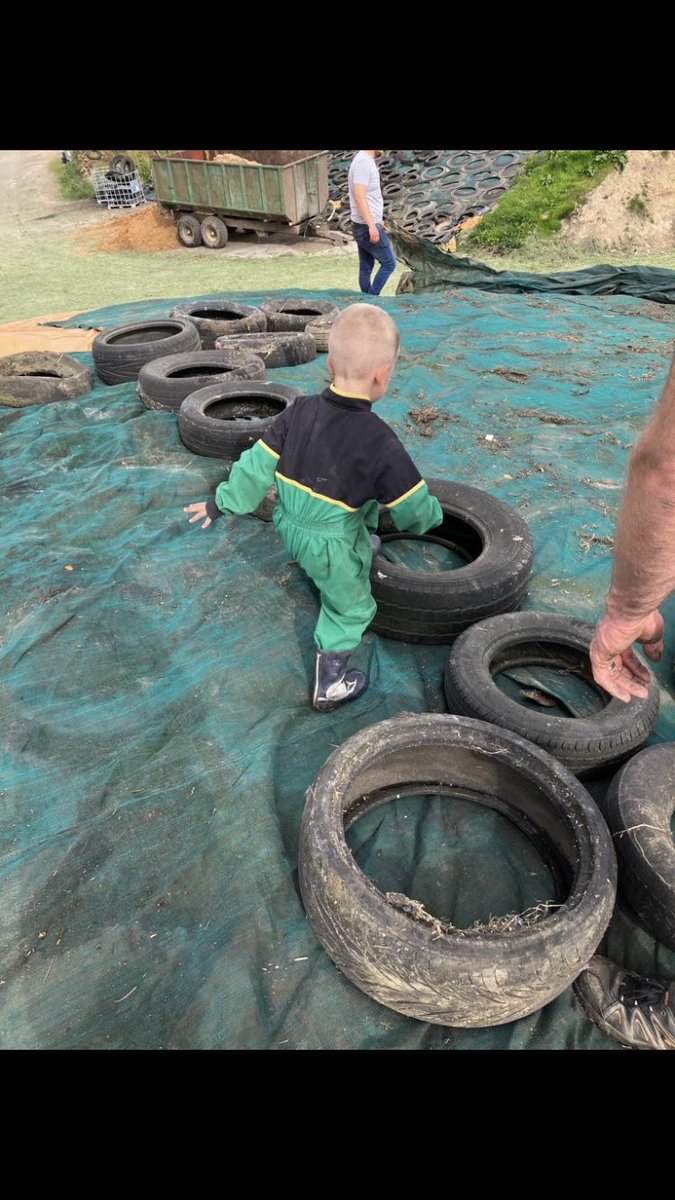 Oliver Barraclough tweet media