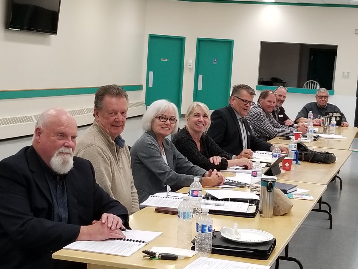 Economic Development for Elected Officials. A great session with some of central Alberta's key community leaders.  Great discussion and questions. Thanks for hosting  <a href="/CAEPnews/">CAEP</a> @JEDIAlberta  Book your session (n person or online) <a href="/edaalberta/">EDA</a>  ow.ly/NbbG50JzEzp.