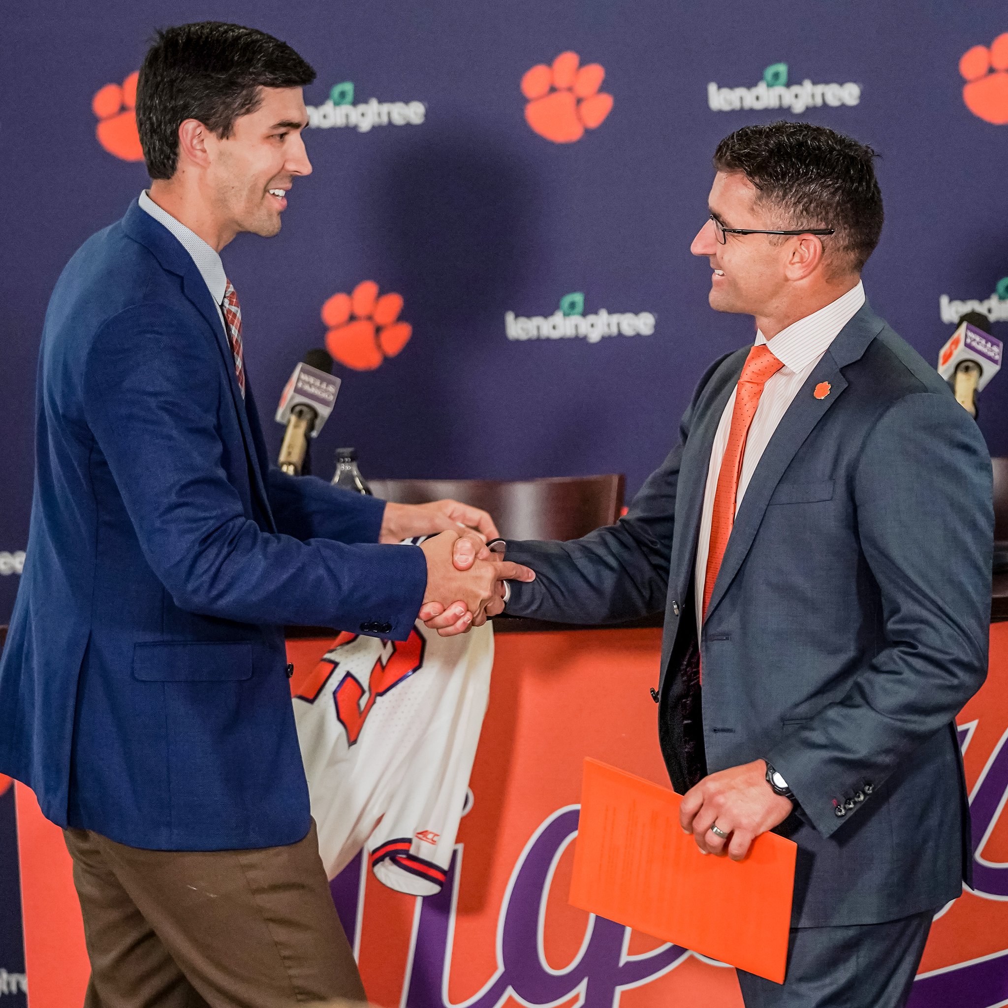 Clemson Baseball on Twitter "The 𝙤𝙛𝙛𝙞𝙘𝙞𝙖𝙡 Clemson 🐾 🔊 