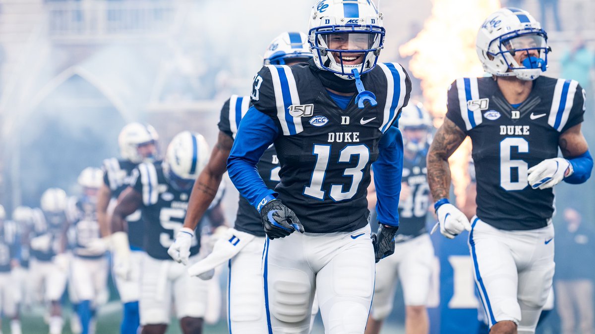 BryceYoung_22's tweet photo. After having the opportunity to compete at camp followed by a conversation with @CoachHJSimpson, I am grateful to announce I have received an offer from Duke University!
#BLEEDBLUE #AGTG
@DukeFOOTBALL @CoachIsh_ @CoachJasonEstep @charchristfb @CharChristAD @LemmingReport https://t.co/I5ohOu7nkV