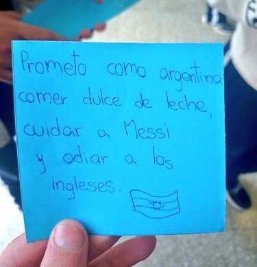 humanosdestafe's tweet image. Promesa de jura a la bandera de alumno de primer año. Santa Fe, 2022.