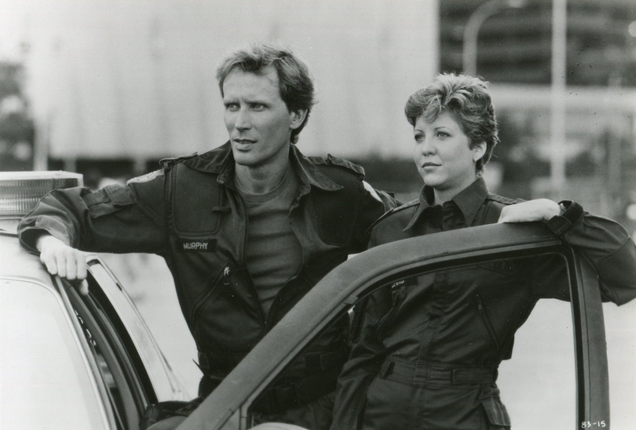 Good morning to all and a happy birthday to BOTH Nancy Allen and Peter Weller. 