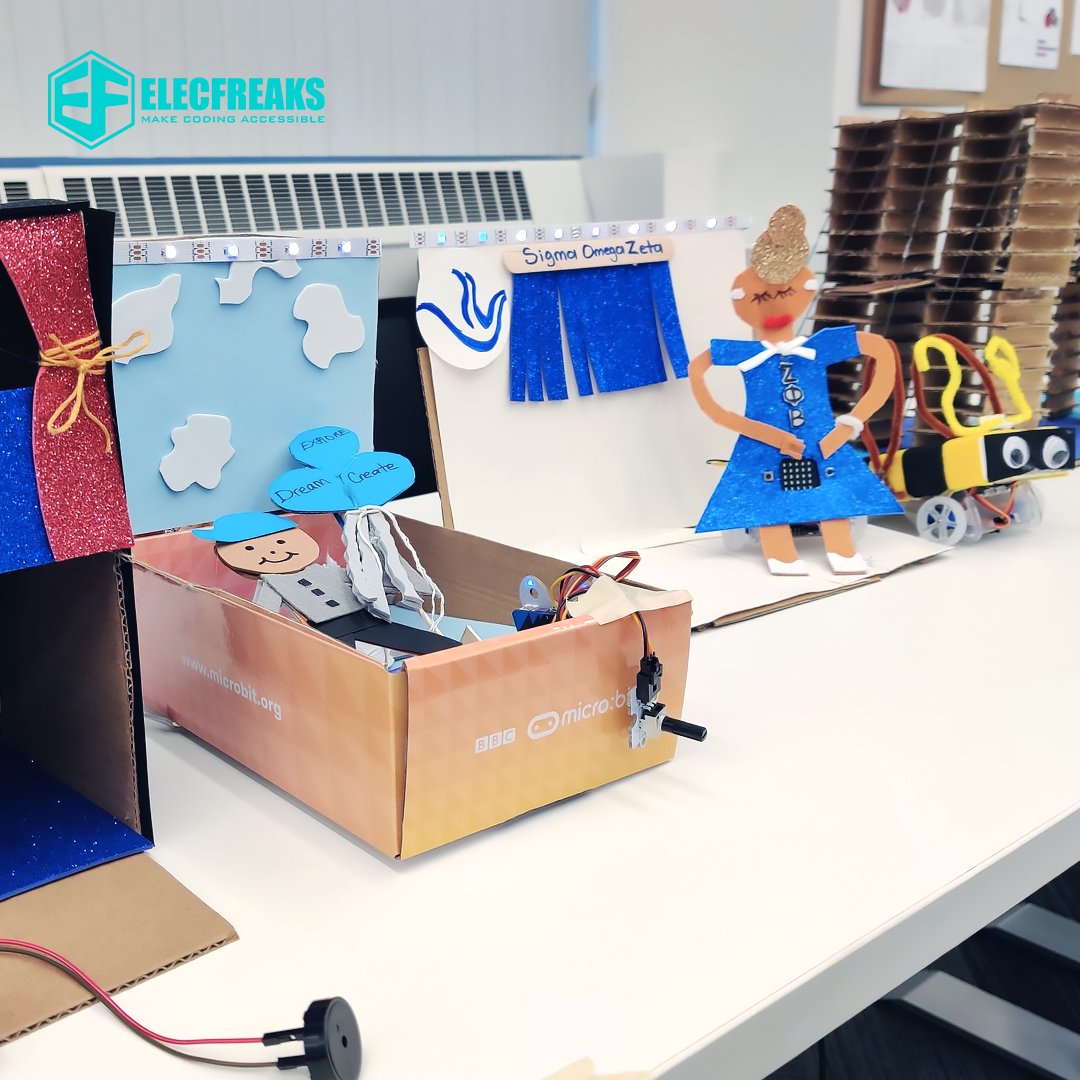 elecfreaks's tweet image. 👀Where are the fans of 𝐄𝐋𝐄𝐂𝐅𝐑𝐄𝐀𝐊𝐒?
💙The picture hides a classic product of 𝐄𝐋𝐄𝐂𝐅𝐑𝐄𝐀𝐊𝐒.
👋Can you find it?
#elecfreaks #microbit #microbitprojects #BBC #steamkids #robots #robotech #DIY  #makers   #teachingkids 
𝙀𝙭𝙥𝙡𝙤𝙧𝙚>>elecfreaks.com