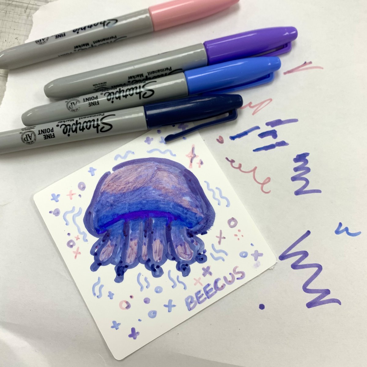 beeeecus's tweet photo. Doodling at work today .. 💭 #beecus https://t.co/e5KpAy98Fm