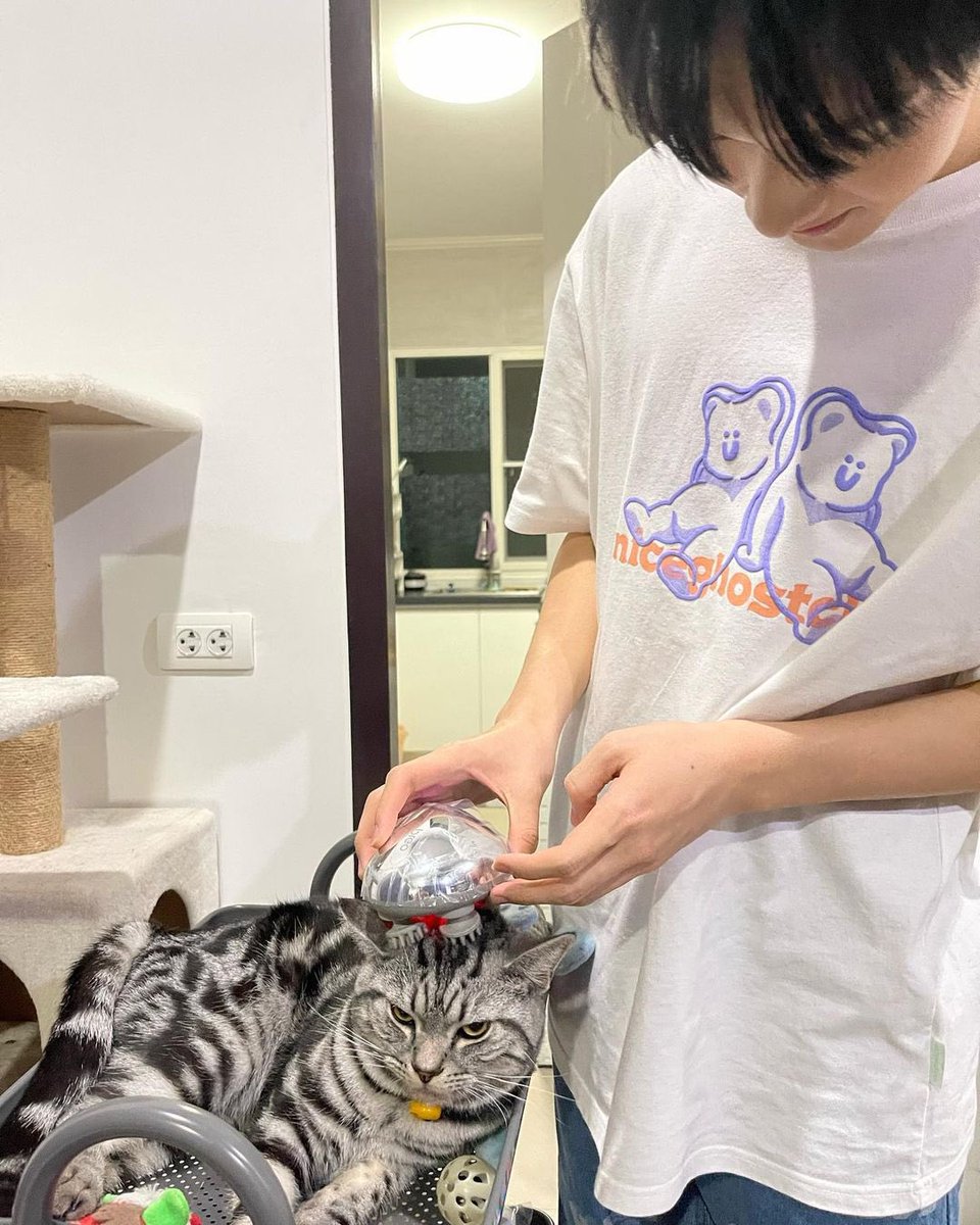 jaojulypics's tweet photo. Bye Bye July อีกอาทิตย์นึงเจอกันนะ 😿🥺😜

#JaoJuly #NuNew https://t.co/thBNZF0CVc