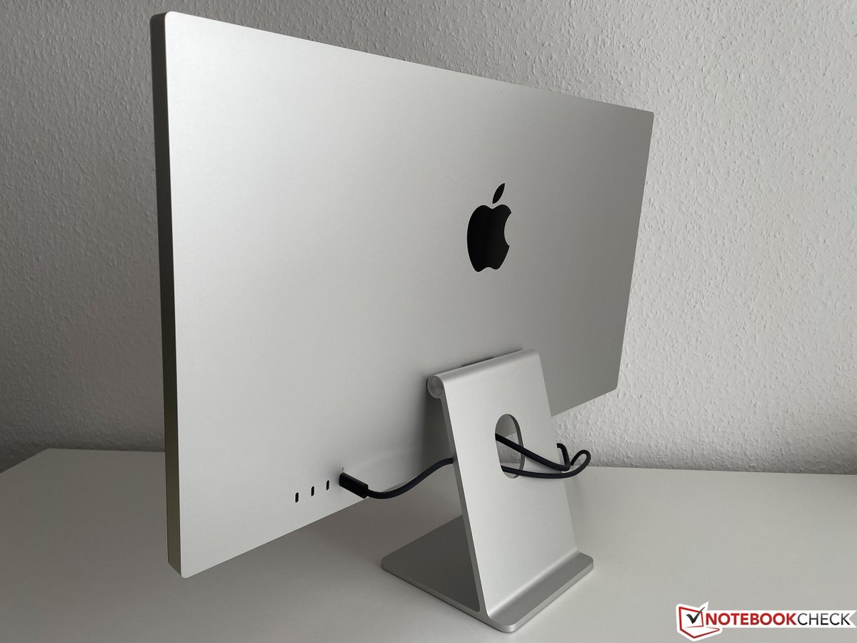 notebookcheckit's tweet image. Recensione Apple Mac Studio 2022 M1 Max e Studio Display: La combinazione perfetta per i creatori di contenuti?
bit.ly/3OhR71V
#apple #applemacstudio #macstudio2022 #studiodisplay #degisgner #Graphicsdesign  #design #creators #style @Apple