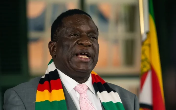 NewsDayZimbabwe's tweet photo. 🔴PRESIDENT @edmnangagwa has declared that the opposition will never rule Zimbabwe because @ZANUPF_Official was the sole custodian of the country’s liberation history.
https://t.co/E9qTu7wST2 @wisdomdzungairi https://t.co/BxlLAkmNzK