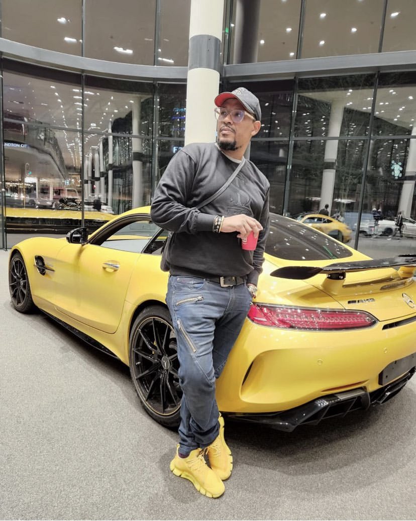 Good Morning 👟☕️ 💛