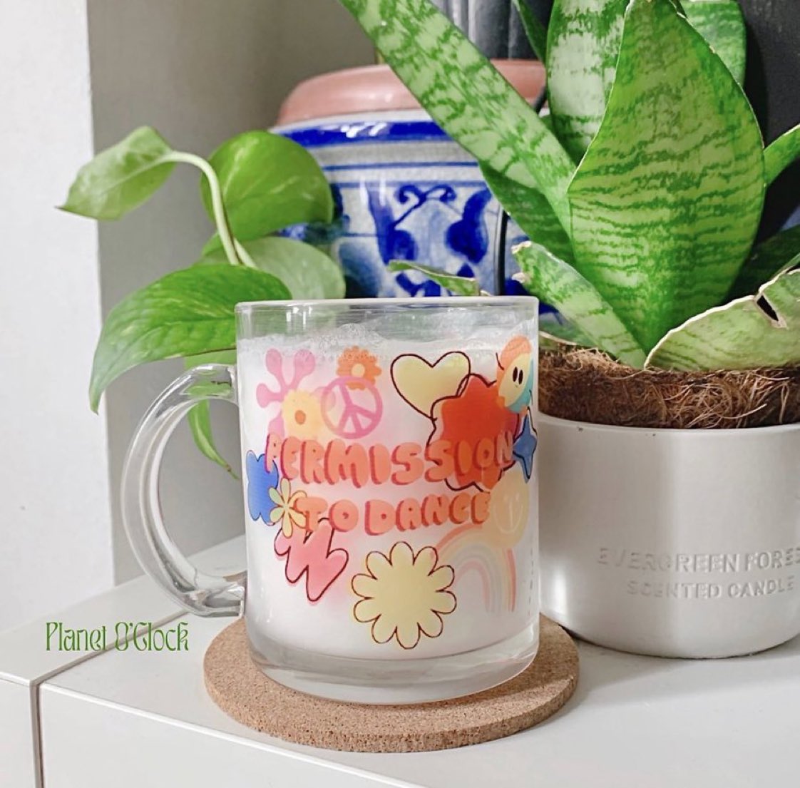 PlanetOclock's tweet image. wts lfb bts ph ♡ 

ꔛ permission to dance mug
• 2 avail (extras)
• P200 ea (original price: P350)

mine / dm ! 💜