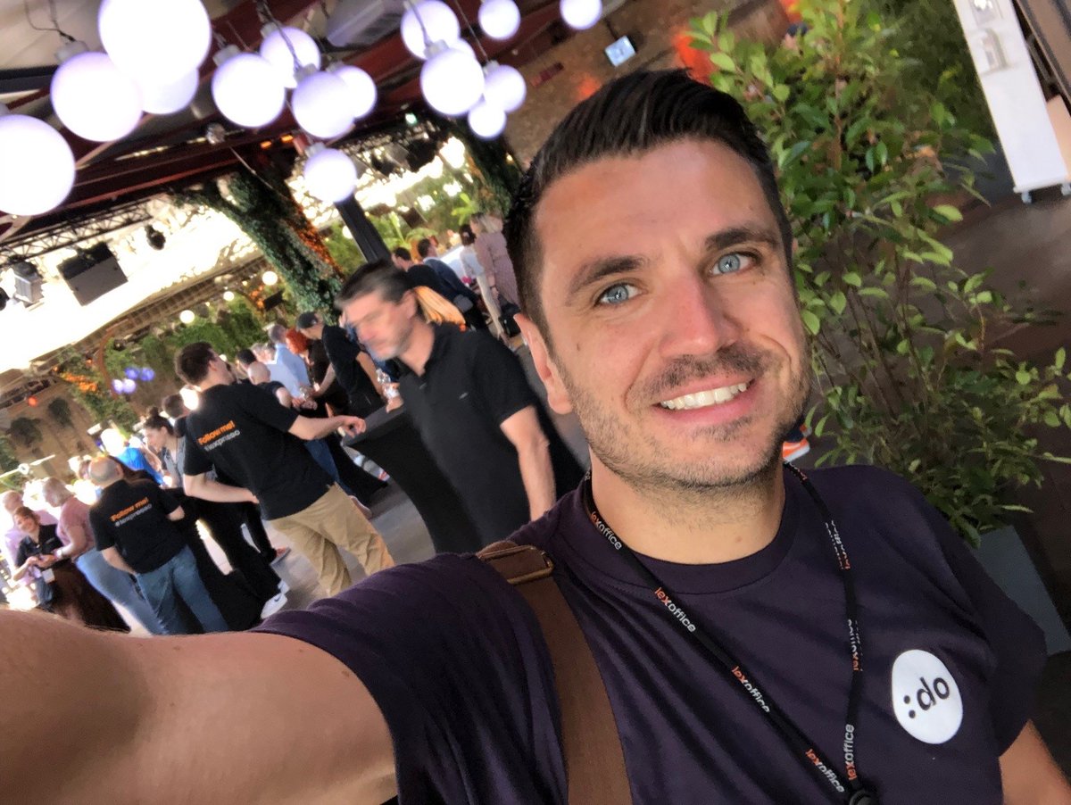 clockodo_com's tweet photo. Unser Partner @lexoffice hat auf einen #lexpresso eingeladen. Das lassen wir uns nicht zweimal sagen. Danke für das kurzweilige Event mit begeisterten Kunden und die inspirierende Keynote. Gerne wieder ☕️ https://t.co/ko40esCOyP