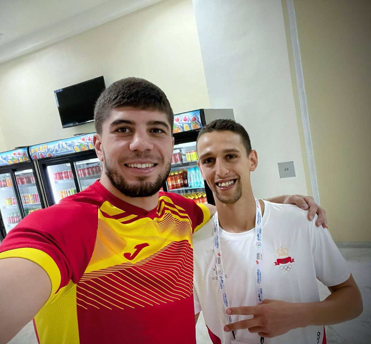📍#JuegosDelMediterráneo 2022.
🥊Dos grandes: #GaziKhalidov y #ZohuariTetef.
👌Un honor haber contado con ambos entre los cracks que formaron el equipo #Euskobox GREEN de la Liga4boxing.
👍 Mucha suerte!!!