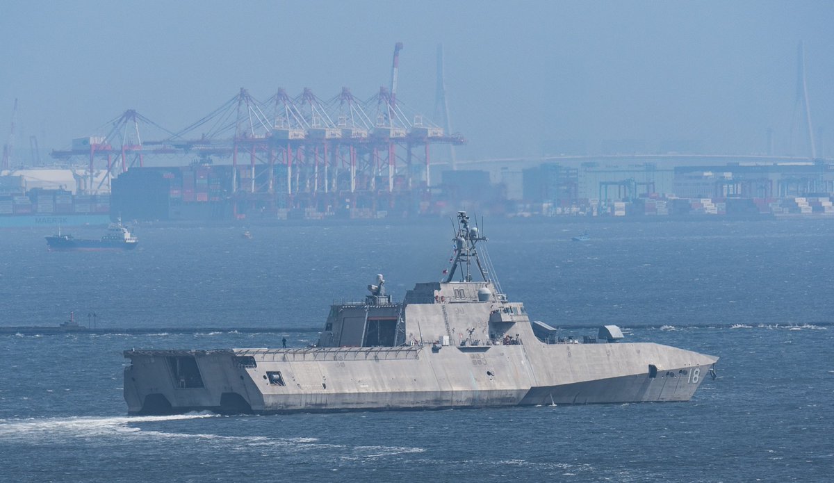 USS Charleston (LCS 18) Independence-variant littoral combat ship leaving  Yokosuka, Japan - June 24, 2022 #usscharleston #lcs18

* photo courtesy of @Alsace_class