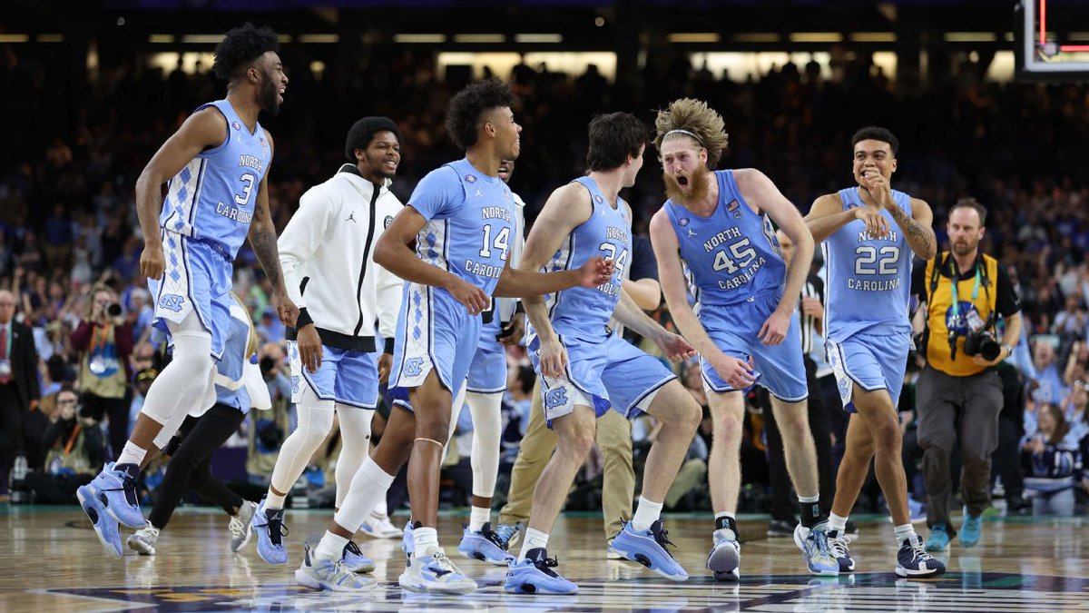 ThadWilliamson's tweet photo. Y'all remember that time @UNC_Basketball beat a team with four first round draft picks in the Final Four? https://t.co/jAHprUXS0E