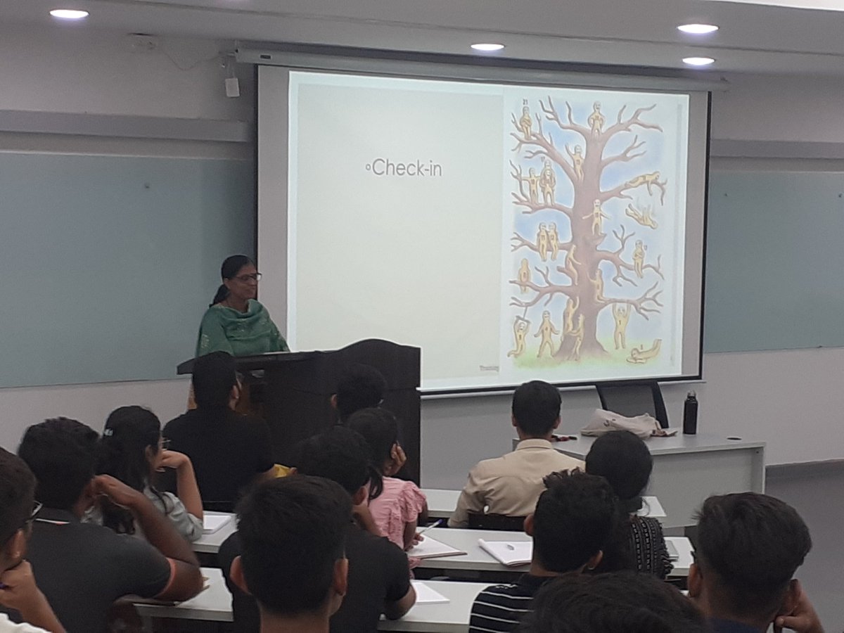Padhmanabhan's tweet photo. @GIM_Sanquelim started a conversation on building #compassionateclassroom in the B-school. Discovered the importance of this conversation during #Iyrinduction. Heartening to find students opening up.@parulekar_ajit @seelearningind1 @ajmerkidivya https://t.co/n2dRjpscVr