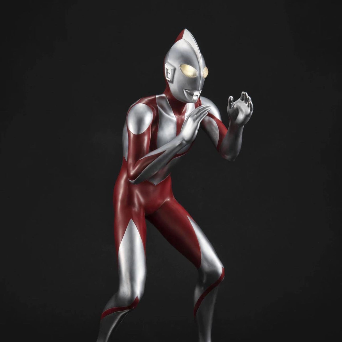 새로운 울트라맨 영화 "신 울트라맨"이 2022년 5월 13일 일본에서 개봉했으며, 히트 영화에서 라이트업과 음향 효과가 특징인 울트라맨의 거대한...