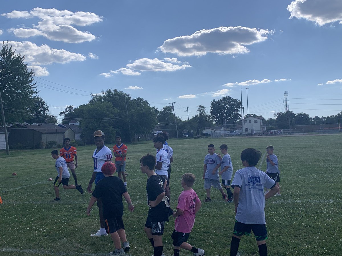 Lincoln Park Football tweet media