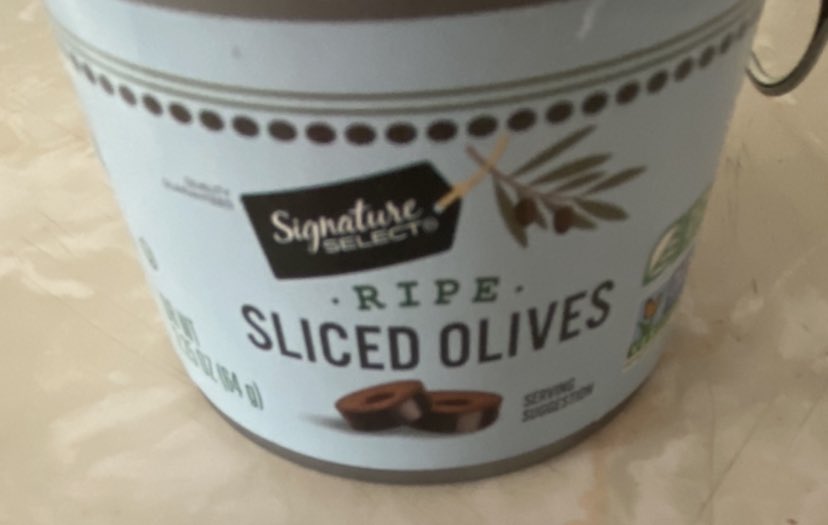 carpex3diem19's tweet image. Hey .@ShopMarketSt. What is this inside of the olives I opened this evening? I am incredibly grossed out and am worried about opening the other cans in my pantry. 🤢
#SignatureSelect .@Albertsons .@UnitedWestTexas #UnitedSupermarkets
