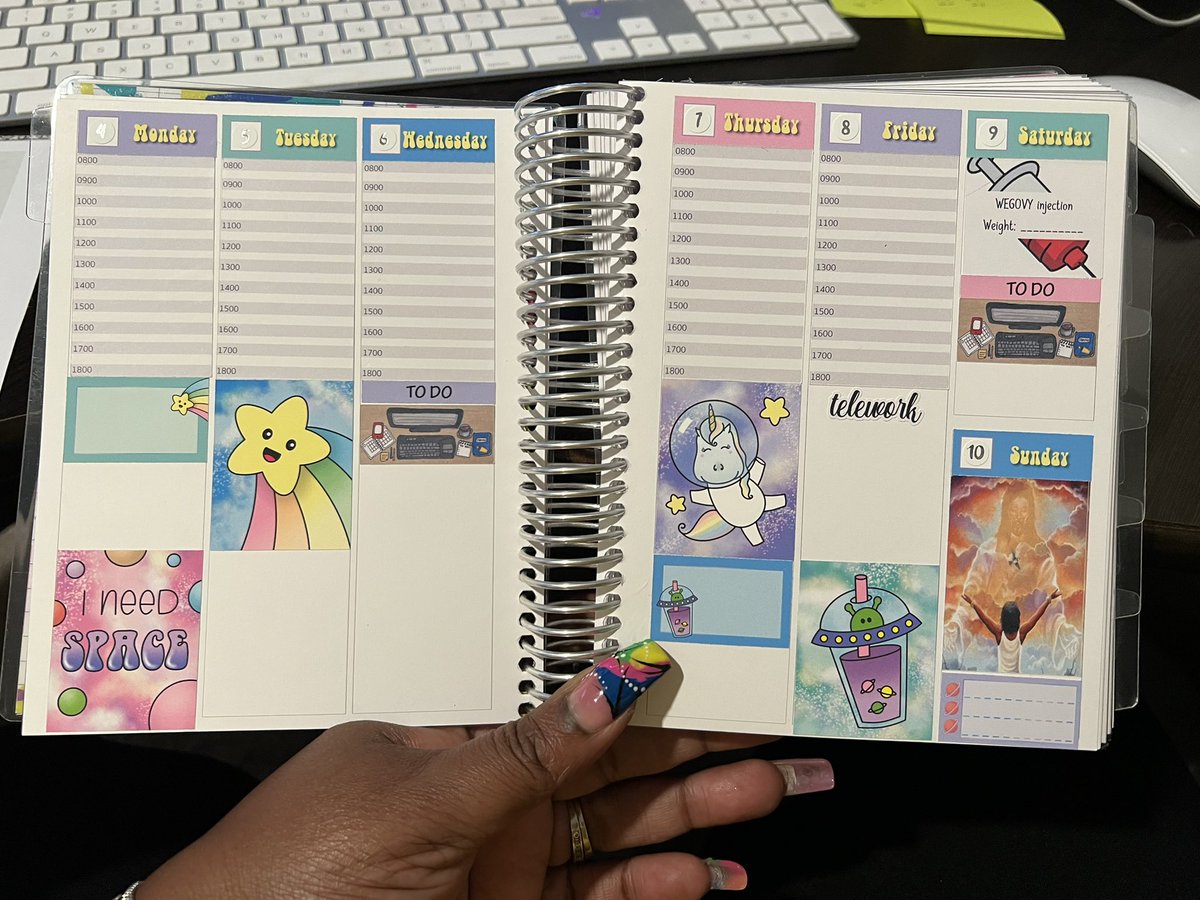 whothekel's tweet image. I love #planning with stickers. I make some myself, and others I buy. This makes me so happy. What’s your #planner look like? #bwwpc #b6