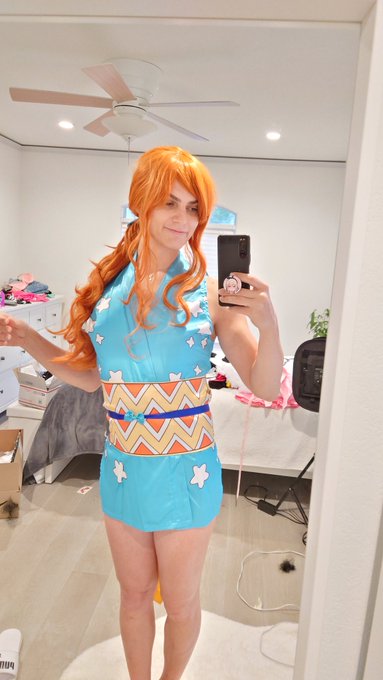 What the fuck I feel so fucking cute in this 😭 https://t.co/EQPwhssdmS