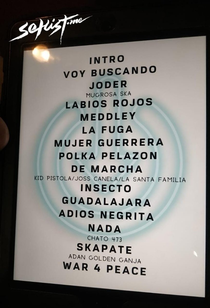 #Coberturas 

Energética presentación de <a href="/losdeabajomx/">Los de Abajo</a> está noche en el <a href="/teatrodiana/">Teatro Diana</a> donde contó con algunos invitados como <a href="/MugrosaSka/">La Mugrosa Ska</a> y <a href="/GangaOficial/">Golden Ganga Oficial</a> 

Presentado por: <a href="/talentolider/">Talento Lider</a> y Unity Sounds