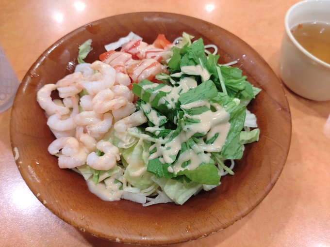 やっばサイゼの冷製パスタ最の高。 