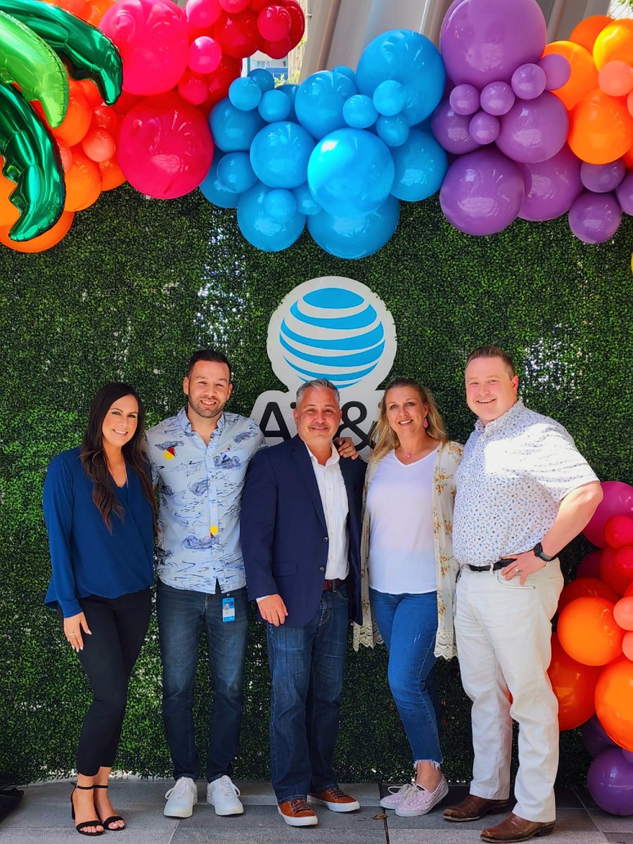 Anna Tipton 🌐 tweet media