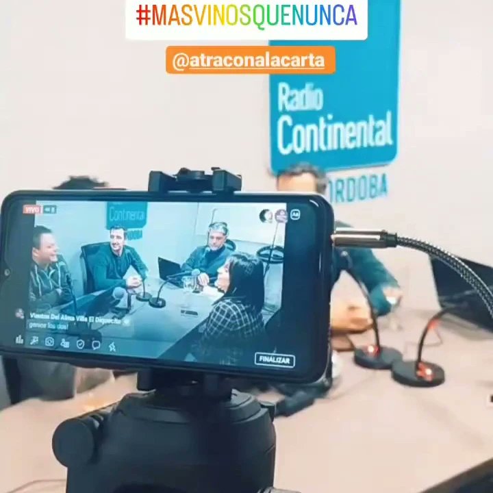 pabloaltboi's tweet photo. Noche de @MVQNRadio https://t.co/nNCGG9qAaD