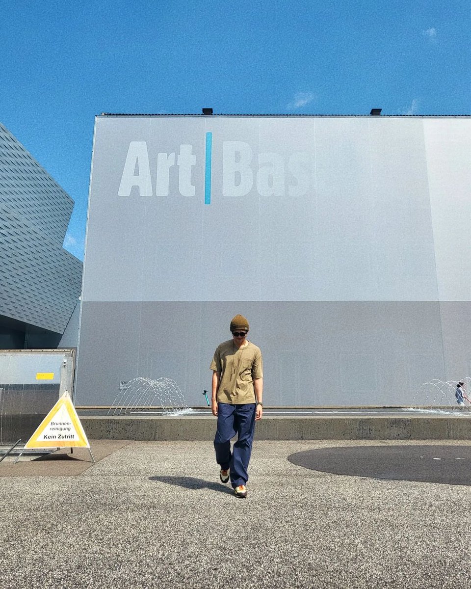 _candyclover's tweet photo. #RM IG (https://t.co/u84GkygUtm)

📍 Art Basel, Switzerland 
https://t.co/sQMbVp1waj https://t.co/K9xmfkeweb