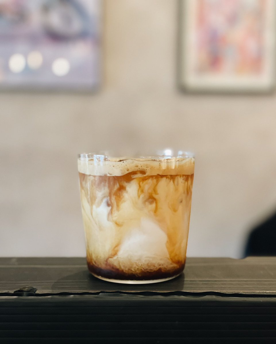 kent_coffee's tweet photo. ビターで大人なシェケラート。
今日も10:00-18:00です。 https://t.co/ukzArp7mEJ