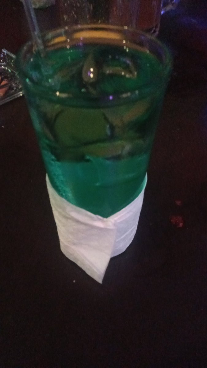 piwy3331's tweet photo. Wiskey a salud de @JcdlJulio  cómo en los viejos tiempos bb https://t.co/FXqYoRgiS4