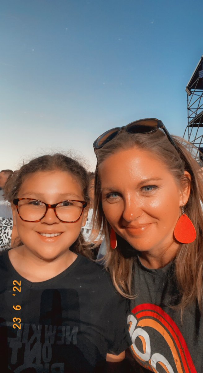 mweller129's tweet photo. NKOTB, En Vogue and Salt n Peppa #MixtapeTour2022 https://t.co/YcMCQn3rrV