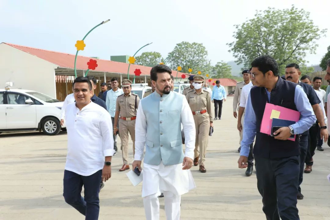 sagofficialpage's tweet photo. Starting the day with some freshness and positivity.
Leaders joining for the National Conference of Ministers of Youth Affairs and Sports of States/UT's at Kevadia.
#NationalConference #PromotingSports
@Bhupendrapbjp https://t.co/Jh6YecVmyB