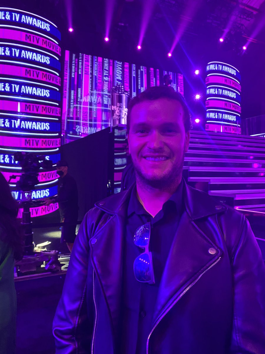 Jupiter_Jayne's tweet photo. MTV Movie &amp; TB Awards 2022 https://t.co/0LVD4HaPCa