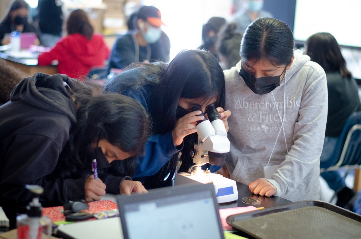 biojamcamp's tweet photo. #biojamcamp teens collected #soil samples from ag fields, parks, and gardens throughout the #Salinas valley for analysis at day 4 of camp! Many shared stories about what soil means to them culturally, for their families, and their livelihoods in #agriculture ๐๐ฅฌ https://t.co/3EGgGakssY