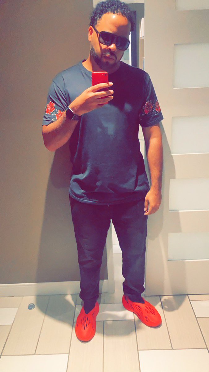 BeanznKornbread's tweet image. Let’s win some money 💰 #bdayweek - Bread