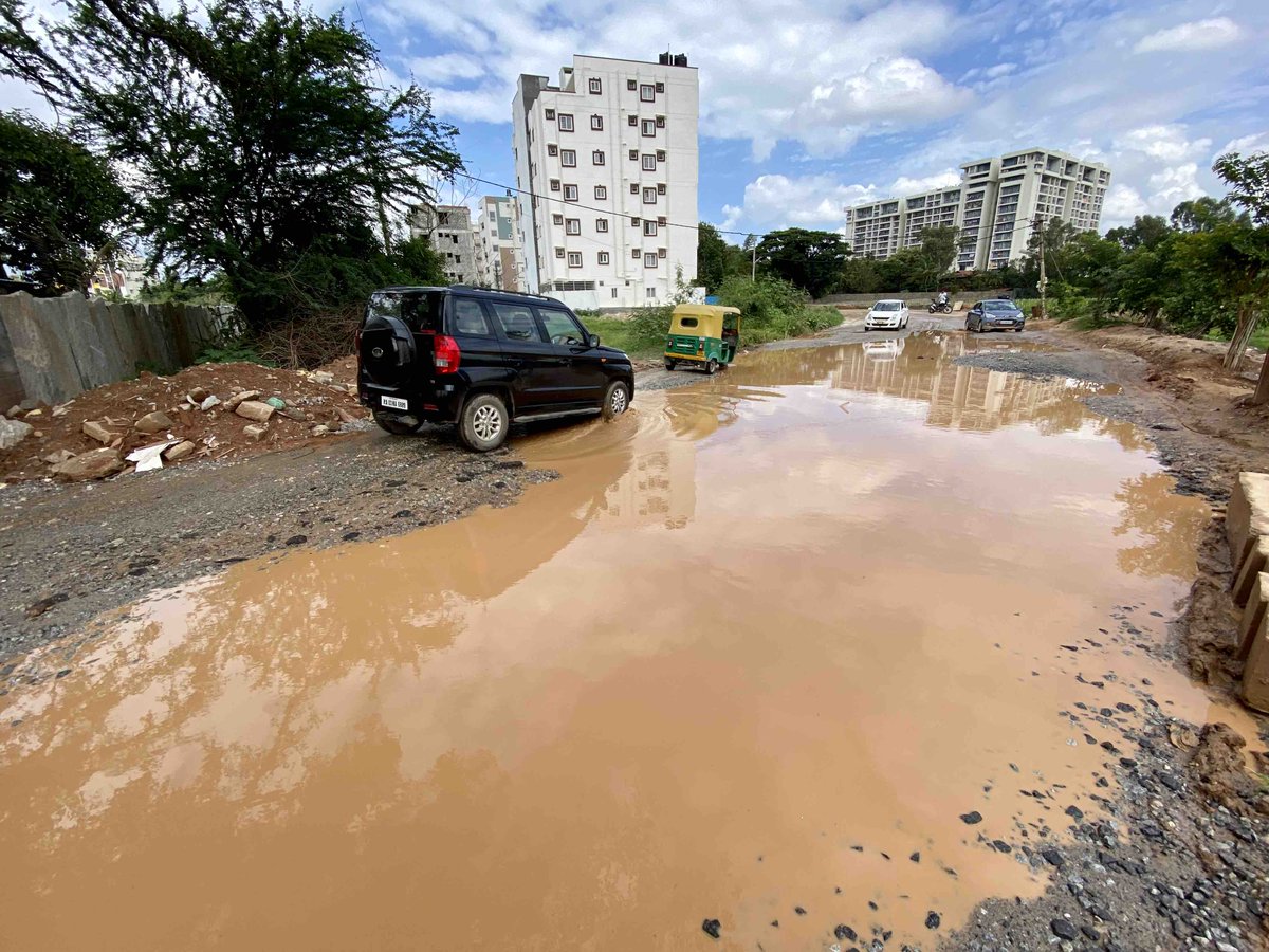 BangaloreMirror's tweet photo. Making a Splash | Bad roads or obstacle race in Bengaluru's IT corridor  - 2/2
https://t.co/m46WFRYVaT https://t.co/KVGaU0XcHS