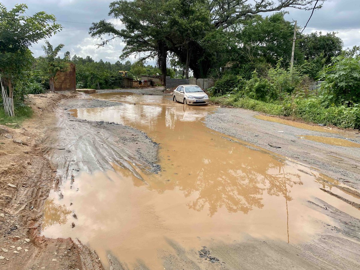 BangaloreMirror's tweet photo. Making a Splash | Bad roads or obstacle race in Bengaluru's IT corridor  - 2/2
https://t.co/m46WFRYVaT https://t.co/KVGaU0XcHS